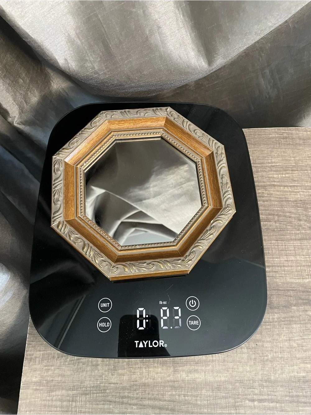 Vintage Octagonal Decretive Mirror - Catalda Fine Arts - Gold  - Small - 7 x 7